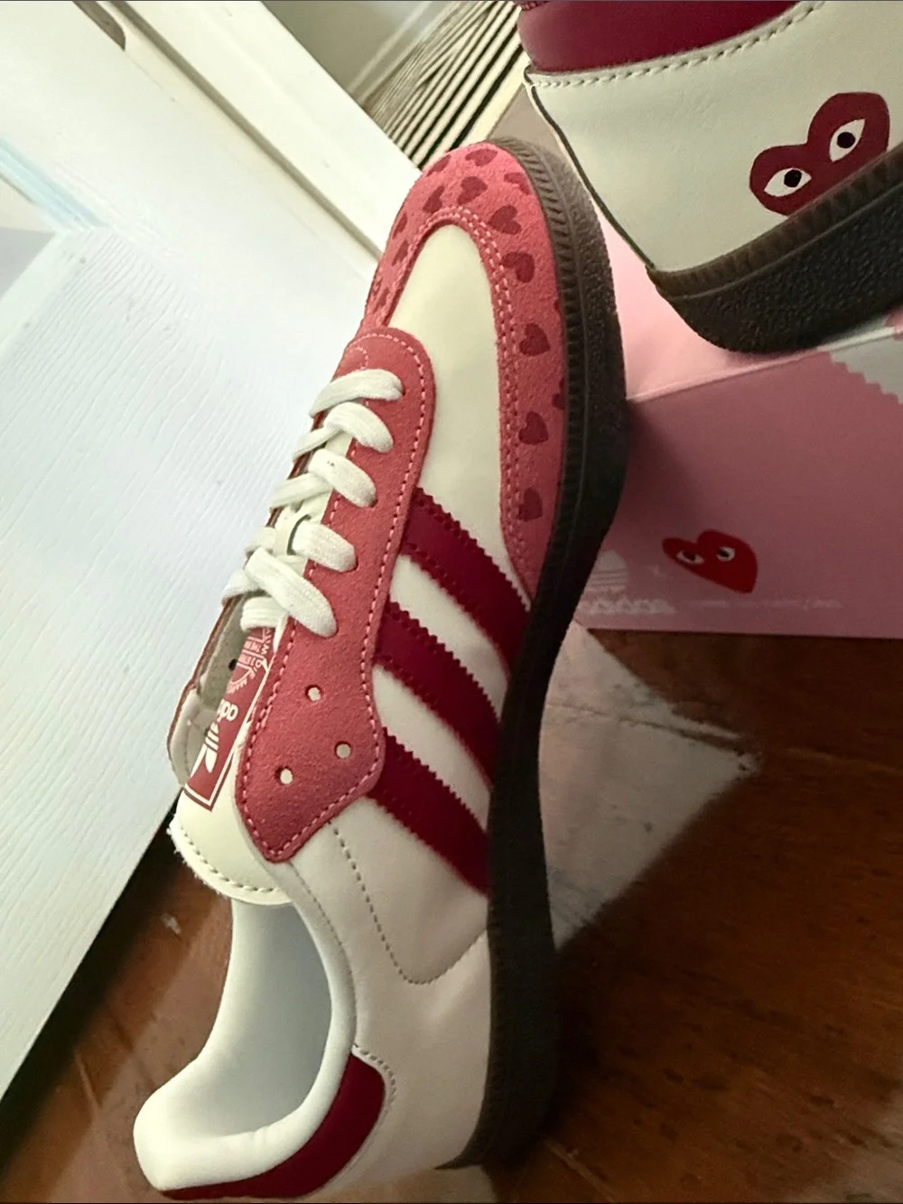 adidas Pink and White Heart-Print Low-Top Sneakers - Picture 6 of 7